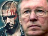 Восковая фигура Дэвида Бекхэма тоже 'получила в глаз' Восковая фигура Дэвида Бекхэма тоже 'получила в глаз'