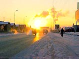 На автодороге Алдан-Якутск сломался автомобиль "КамАЗ". Чтобы купить необходимые запчасти, водителю нужно было добираться на попутке до ближайшего населенного пункта На автодороге Алдан-Якутск сломался автомобиль "КамАЗ". Чтобы купить необходимые запчасти, водителю нужно было добираться на попутке до ближайшего населенного пункта