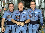 Справиться с шоком и стрессом, вызванными катастрофой шаттла Columbia 1 февраля и гибелью 7 астронавтов, российско-американскому экипажу МКС помогают психологи