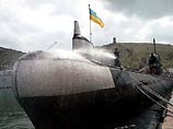 В Севастополе торжественно выведена из
дока единственная украинская подлодка В Севастополе торжественно выведена из
дока единственная украинская подлодка
