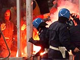 В Италии болельщики вновь устраивают погоромы В Италии болельщики вновь устраивают погоромы