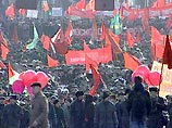 С 11:00 до 14:30 сторонники КПРФ проведут шествие по маршруту: площадь Тверской Заставы - Триумфальная площадь - Пушкинская площадь - Тверская площадь - улица Охотный ряд - Театральная площадь С 11:00 до 14:30 сторонники КПРФ проведут шествие по маршруту: площадь Тверской Заставы - Триумфальная площадь - Пушкинская площадь - Тверская площадь - улица Охотный ряд - Театральная площадь