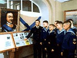22 февраля родители двух нахимовцев обратились в правозащитную организацию "Солдатские матери Санкт- Петербурга" с жалобой на систематическое избиение сослуживцами их сыновей 22 февраля родители двух нахимовцев обратились в правозащитную организацию "Солдатские матери Санкт- Петербурга" с жалобой на систематическое избиение сослуживцами их сыновей