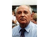 Фотограф Хайди Холлинджер придала российским политикам человеческий образ Фотограф Хайди Холлинджер придала российским политикам человеческий образ