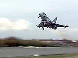 Из десятков боевых самолетов британских ВВС, направленных в район Персидского залива на случай начала вооруженных действий против Ирака, лишь несколько машин добрались до конечного пункта назначения