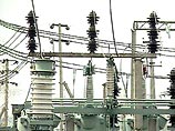 Тариф на электроэнергию для промышленных потребителей в зависимости от напряжения /высокое, среднее, низкое/ составит 63,57 копеек за 1 кВт/ч, 105,67 копеек за 1 кВт/ч и 108,8 копеек за 1 кВт/ч соответственно