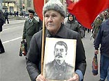 Популярность Сталина среди россиян основана на эмоциях и мифах Популярность Сталина среди россиян основана на эмоциях и мифах