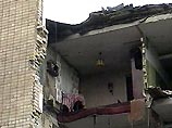 Под завалами здания оказались шесть рабочих. Трое из них погибли, еще трое получили ранения различной степени тяжести Под завалами здания оказались шесть рабочих. Трое из них погибли, еще трое получили ранения различной степени тяжести