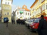 В центре Праги молодой человек совершил акт самосожжения