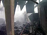 В Новосибирске сгорел речной вокзал. Часть здания рухнула