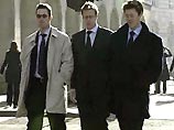 Британский служащий через суд выиграл право ходить на работу без галстука Британский служащий через суд выиграл право ходить на работу без галстука