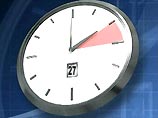 Законопроектом предполагается отменить действующее на территории России так называемое "декретное время", которое опережает общемировое "поясное время" на 1 час