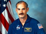 Один из руководителей NASA Уильям Редди распорядился сформировать группу экспертов, которые должны оперативно определить, какие следует внести коррективы в программу шаттлов после гибели Columbia для того