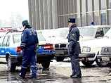 В "Шереметьеве" у водителя "Жигулей" отобрали 18 тыс. долларов и 3 тыс. рублей 