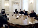 Президент России Владимир Путин признал, что за последние 10 лет в Чечне было допущено "очень много ошибок, в том числе со стороны федерального центра" Президент России Владимир Путин признал, что за последние 10 лет в Чечне было допущено "очень много ошибок, в том числе со стороны федерального центра"