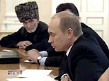 Путин обещает Чечне "широкую автономию" Путин обещает Чечне "широкую автономию"