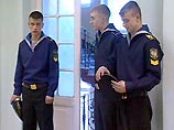 Избита мать курсанта-нахимовца, которая пожаловалась на дедовщину Избита мать курсанта-нахимовца, которая пожаловалась на дедовщину