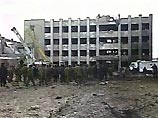 Лидер чеченских сепаратистов Шамиль Басаев еще 25 февраля взял на себя ответственность за взрыв Дома правительства в Грозном Лидер чеченских сепаратистов Шамиль Басаев еще 25 февраля взял на себя ответственность за взрыв Дома правительства в Грозном