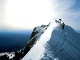 Альпинисты из Санкт-Петербурга собираются встретить 2001 год на Эльбрусе