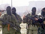 Предположительно, 40 человек в камуфляжной форме и масках, вооруженные подствольными гранатометами и автоматами Калашникова, напали на участок и разоружили охрану