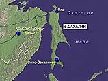 В результате обрушившегося в воскресенье на Южный Сахалин мощного циклона, пришедшего из Японского моря, временно прекращено воздушное и морское сообщение острова с материком