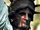 Статую Свободы американцам подарили французы в 1886 году, а в 2000 году ее копия была установлена в Бордо Статую Свободы американцам подарили французы в 1886 году, а в 2000 году ее копия была установлена в Бордо