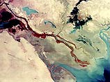 Ирак открыл плотину у Басры, чтобы затопить американцев