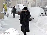 Москву завалило снегом