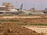 Первый американский военный вертолет приземлился в Багдаде в воскресенье. Об этом сообщили Reuters источники в военном командовании США