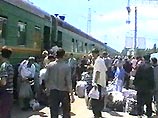 Афганский героин, как правило, сначала переправляется в Таджикистан, а оттуда уже поездами он доставляется в Россию.