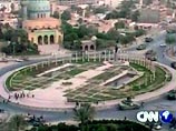 20 американских танков вошли на площадь Тахрир, которая находится практически в самом центре восточного района иракской столицы
