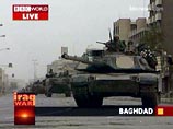 Более 10 танков Abrams и боевых машин пехоты морских пехотинцев США выехали к отелю, фактически не встречая сопротивления