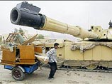 Американские танки вошли на площадь Тахрир в центре Багдада