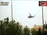 Три вертолета Cobra кружили низко над городом, а затем начали массированный обстрел одного из районов города из крупнокалиберных пулеметов
