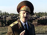 Авторитарный президент Белоруссии уже чует опасность. США готовят "атаку на Белоруссию", заявил на этой неделе ностальгирующий по советским временам и находящийся в международной изоляции политик, обращаясь к белорусскому парламенту