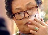 Гонконгские врачи в пятницу опровергли широко распространившиеся слухи о том, что курящие люди не заражаются атипичной пневмонией