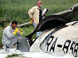 На борту российского самолета находились 69 человек, включая 52 ребенка, на борту Boeing - 2 члена экипажа. Все они погибли