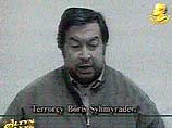 По данным Генеральной прокуратуры Туркменистана, Леонид Комаровский по заданию Бориса Шихмурадова, которого туркменские власти считают главным организатором покушения на Туркменбаши 25 ноября 2002 г., должен был организовать информационную поддержку загов