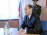 Лисицын по договоренности с главой МВД Владимиром Рушайло был в Чечне, где вручал подарки ярославским милиционерам