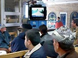 Инспектор располагающегося в Дубайе спутникового телеканала al-Arabiya, сообщил Reuters, что руководство канала с радостью готово немедленно предложить ас-Саххафу место комментатора и аналитика Инспектор располагающегося в Дубайе спутникового телеканала al-Arabiya, сообщил Reuters, что руководство канала с радостью готово немедленно предложить ас-Саххафу место комментатора и аналитика