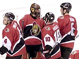 НХЛ: "Оттава" и "Ванкувер" выходят вперед