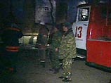Пожар начался в 23:07 в одном из домов на улице Грозненской, а затем перекинулся на шесть соседних домовладений