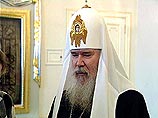 Алексий II не одобрил новогоднее "шоу" по сценарию Никиты Михалкова