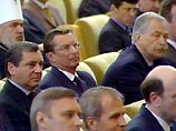 Из послания Путина: срок службы в армии с 2008 года сократится до 1 года Из послания Путина: срок службы в армии с 2008 года сократится до 1 года
