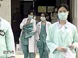 чаще всех на Тайване вирусом атипичной пневмонии заражаются медицинские работники, а также пациенты госпиталей и их родственники.