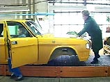 19 мая Горьковский автозавод запускает легковой конвейер, с которого теперь будут сходить слегка обновленные "Волги" ГАЗ-3110