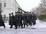 В Ярославле будущие офицеры учатся произносить новогодние тосты