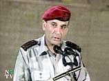 Ясира Арафата следует выслать его с территории Палестинской автономии", - заявил в понедельник министр обороны Израиля Шауль Мофаз, выступая в Тель-Авивском университете