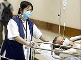 От атипичной пневмонии в Китае за сутки скончались еще 4 человека