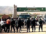 Как сообщает РИА "Новости", трагедия произошла на трассе Кайен - Гонабад восточной иранской провинции Хорасан по вине водителя автобуса. Он заснул за рулем и внезапно выехал на встречную полосу